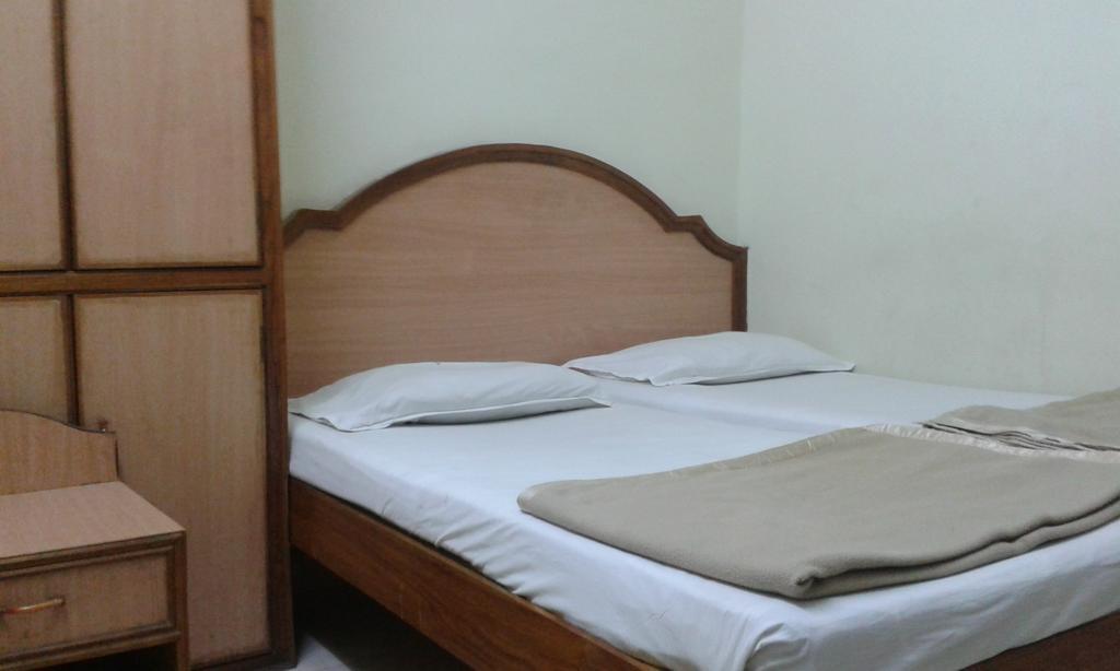 Hotel Agarala Residency Tirupati Eksteriør bilde